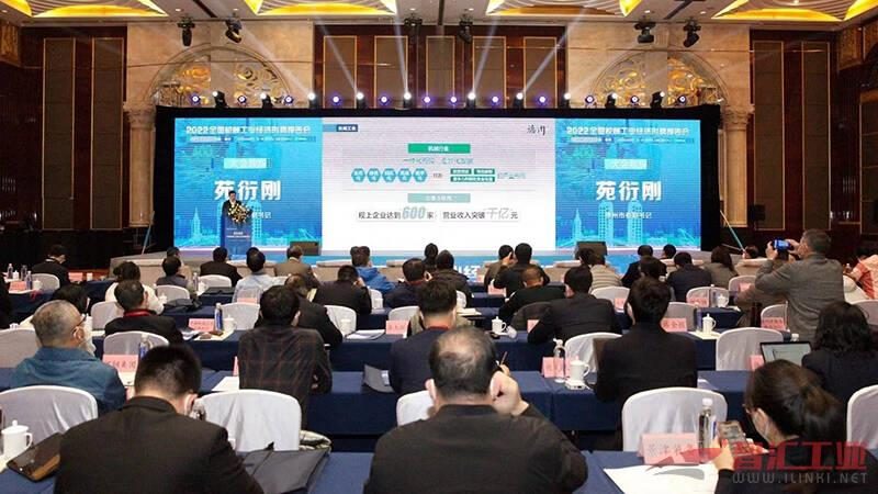 桌面机械手臂：品牌差异解析